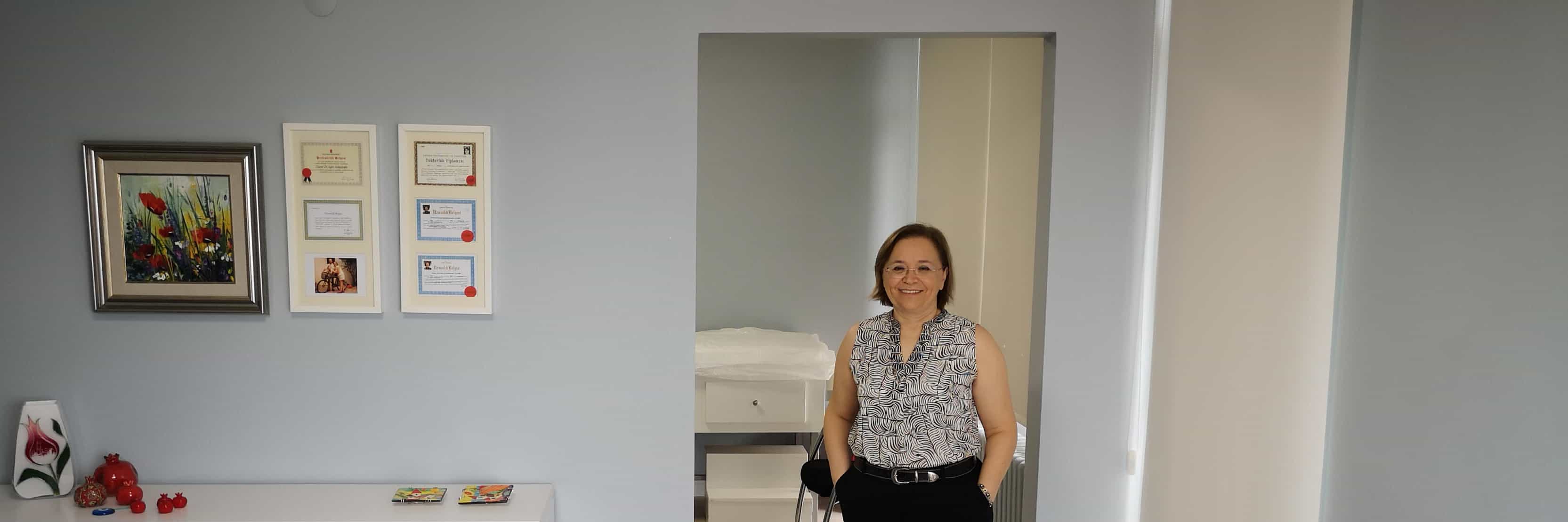 Prof. Dr. Ayfer Alikaşifoğlu, Çocuk Sağlığı ve Hastalıkları Uzmanı, Çocuk Endokrinoloji ve Metabolizma Uzmanı